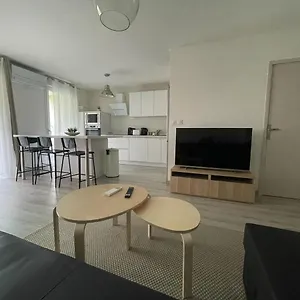 Splendide 3 Pièces - Parking Et Clim Appartement